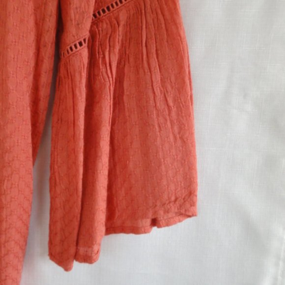 Jessica Simpson Faded Rose Blouse Boho V-NeckTop MEDIUM - Picture 3 of 5